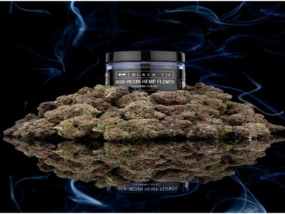 jealousy-strain:-why-it’s-becoming-a-cult-favorite