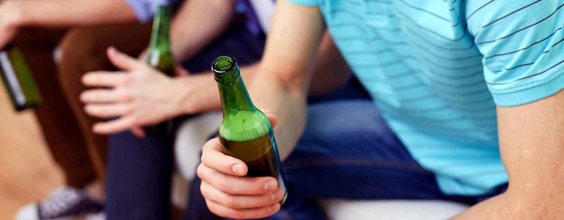 teens-undeterred-by-alcohol’s-negative-effects,-uk-study-finds