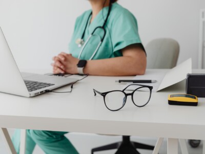 how-to-get-medical-cannabis-in-the-uk-–-clinics,-costs-&-eligibility