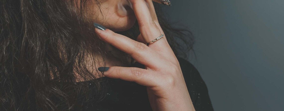 smoking-cannabis-reduces-alcohol-consumption-in-heavy-drinkers,-new-study-reveals