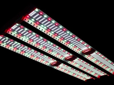 product-spotlight:-jumplights-ets-max-led-lighting-for-cannabis