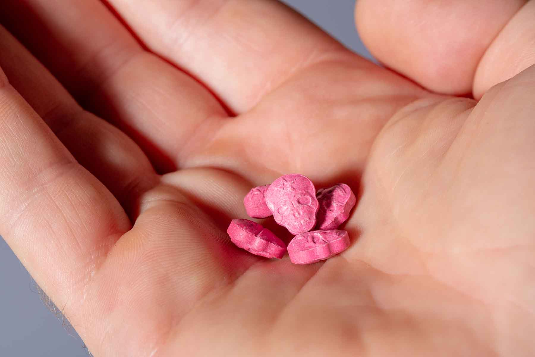 The Loop launches London’s first drug checking service – Top Roll